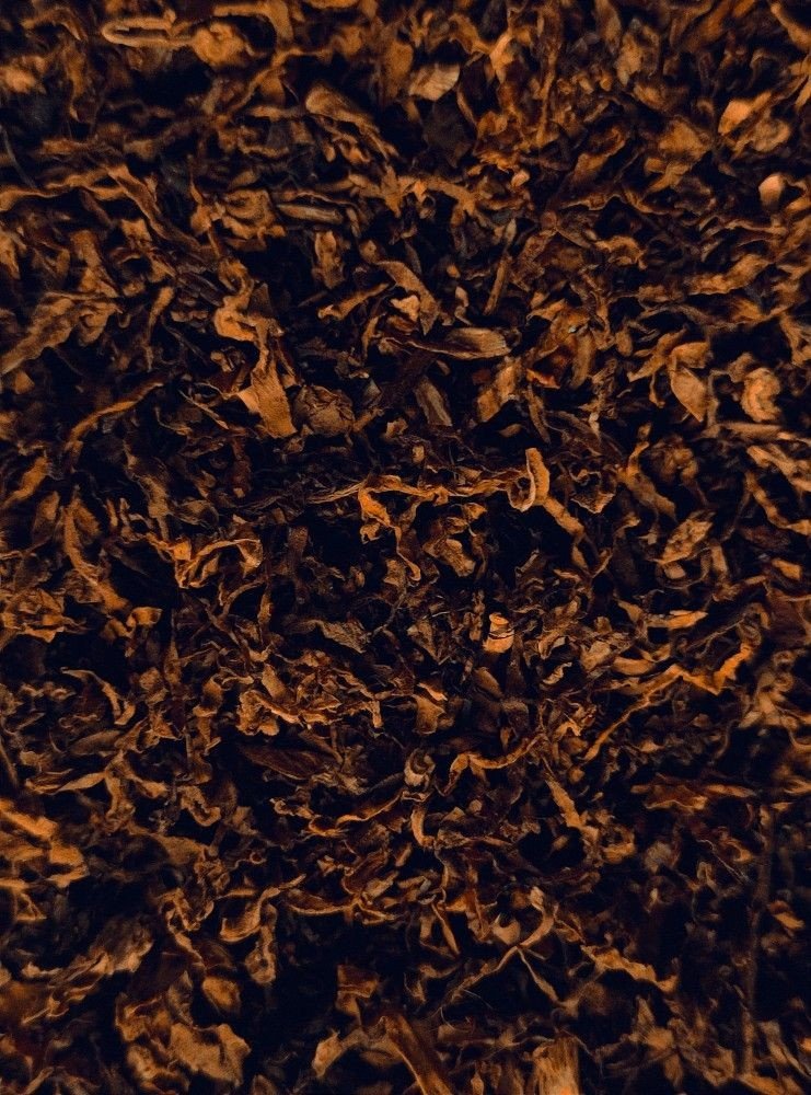 Chewing Tobacco â€” premium moisture-balanced preparation